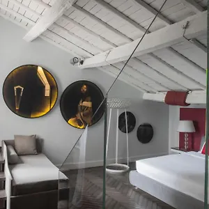 bdb-luxury-rooms-margutta.it-romehotels.com/