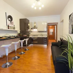 https://vatican-art-place.it-romehotels.com